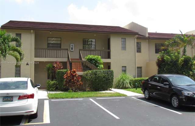 8425 Casa Del Lago - 8425 Casa Del Lago, Palm Beach County, FL 33433 8425 Casa Del Lago - 8425 Casa Del Lago, Palm Beach County, FL 33433