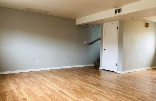 509 22nd Ave NE Gallery 2