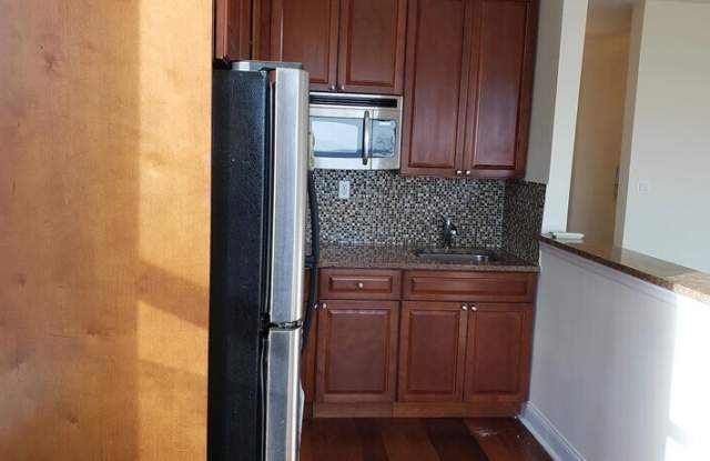 301 Brightwater Ct Gallery 3