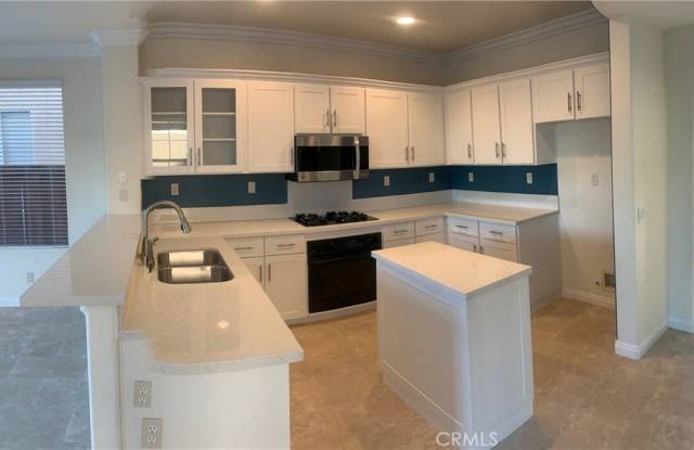 76 Plateau - 76 Plateau, Aliso Viejo, CA 92656