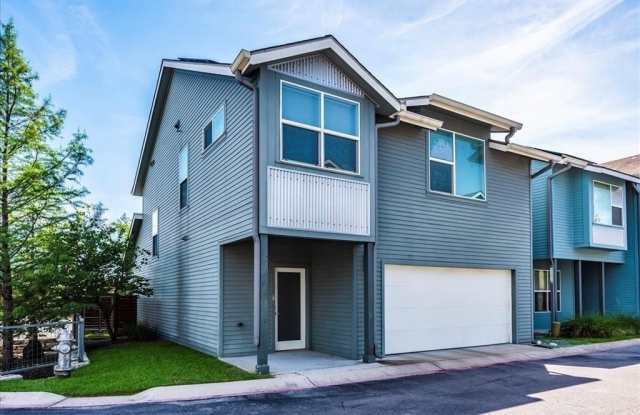 301  W Stassney LN - 301 West Stassney Lane, Austin, TX 78745