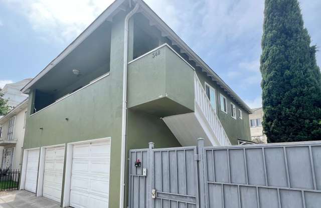 Top-Floor Urban Retreat in the Heart of Downtown Long Beach photos photos