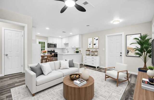 125 Vandenburg Dr photos photos