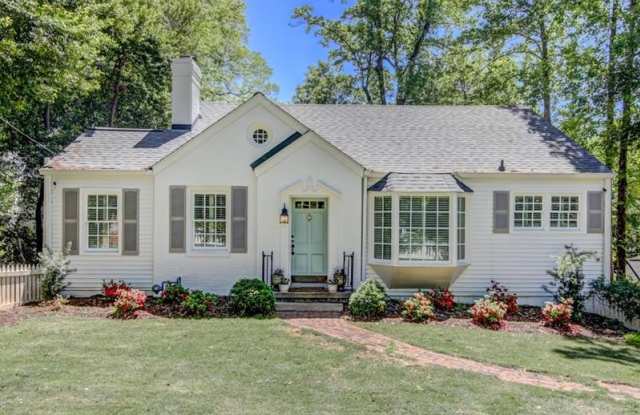 3585 Habersham Road NW Gallery 3