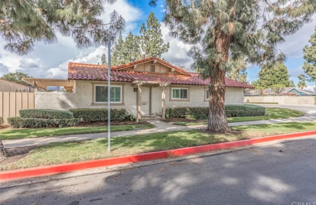 469 Via De Leon - 469 Via De Leon, Placentia, CA 92870