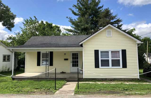 2 Bedroom, 1 Bathroom home close to Downtown Nicholasville! photos photos