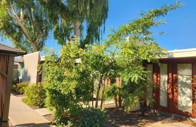 4419 N 27th Street unit: 2 photos photos 4419 N 27th Street unit: 2 photos photos