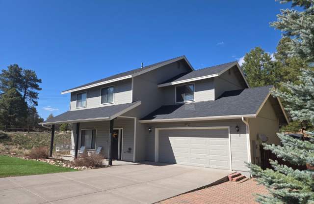Westside 4 Bed, 2.5 Bath House with A/C & 2-Car Garage Near NAU & CCC! Students & Pets OK! Aug 10th! photos photos