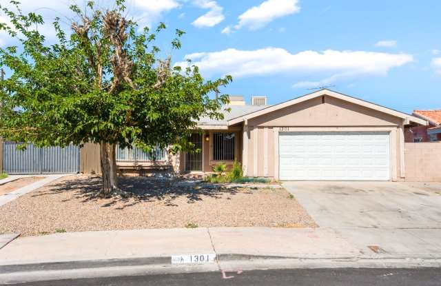 Spacious 4 Bedroom Home! photos photos