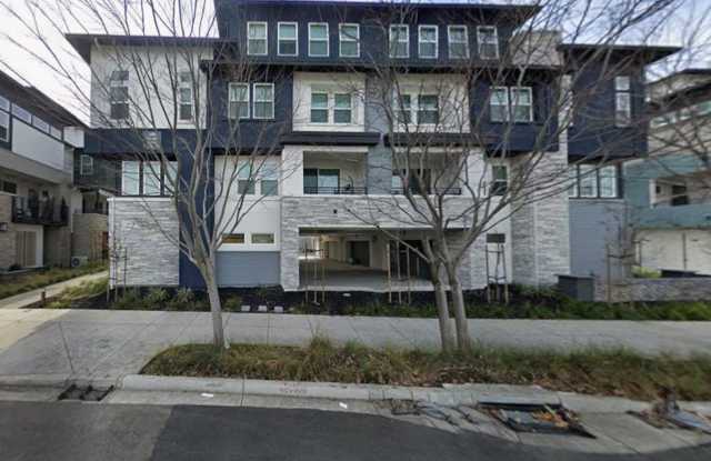 Modern 3-Bedroom Townhome with Spacious Loft in Dublin Gallery 1