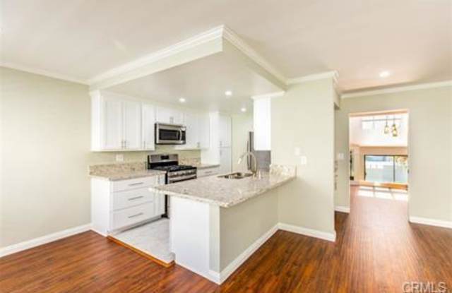 4322 Glencoe Avenue photos photos