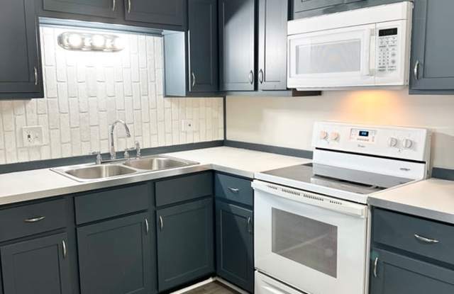 9709 Lorraine Dr photos photos