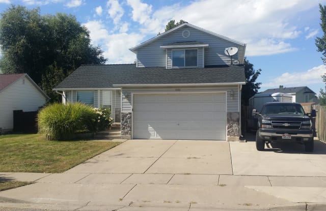 1131 E 750 S - 1131 East 750 South, Layton, UT 84041
