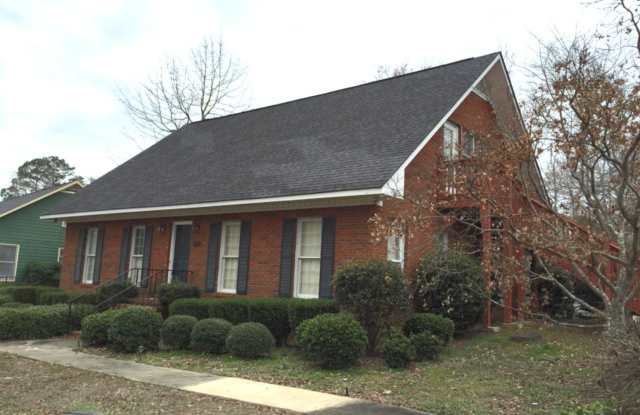 Residential Home on East University Drive!! photos photos