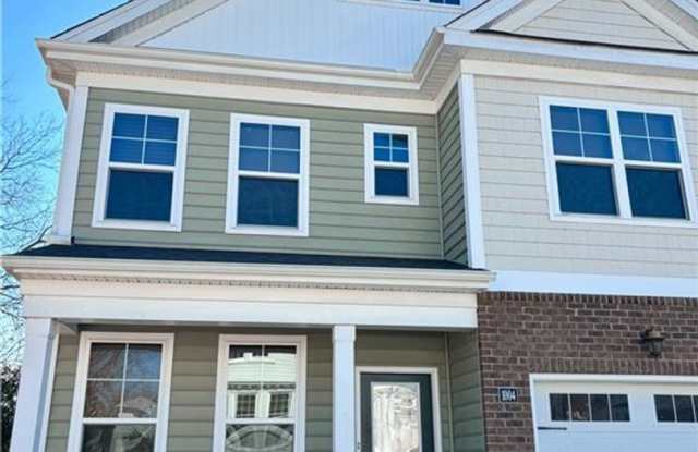Stunning Townhouse in Virginia Beach photos photos