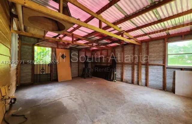 2485 Spring Garden Dr SW Gallery 4