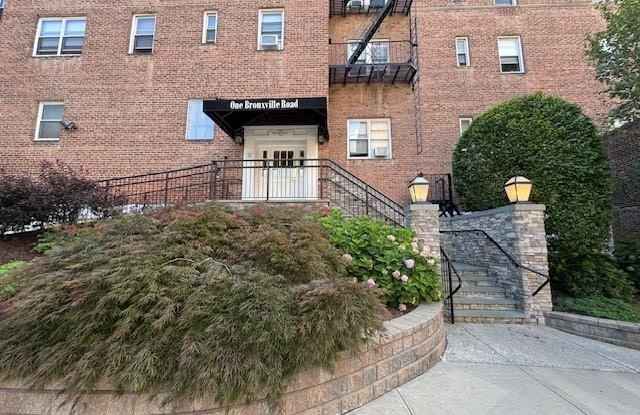 1 Bronxville Road photos photos