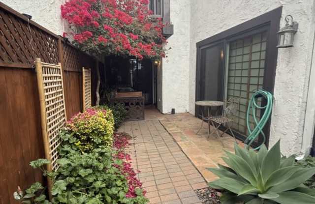 19 Mission Plaza Drive - 19 Mission Plaza Drive, Ventura, CA 93001