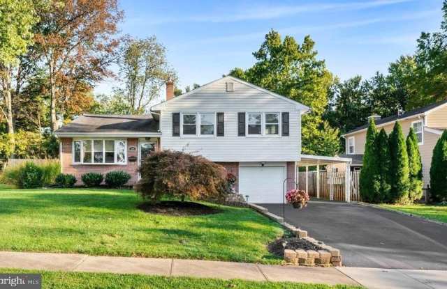 106 E VALLEY CREEK Road Gallery 1