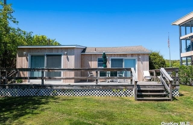 170 Old Montauk Highway - 170 Old Montauk Highway, Montauk, NY 11954