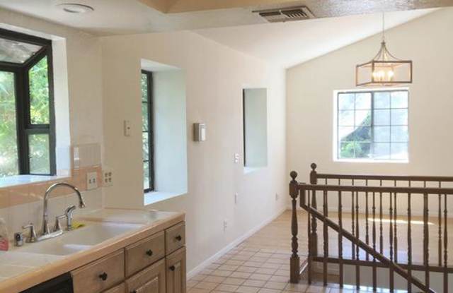 4242 LA SALLE Avenue Gallery 4
