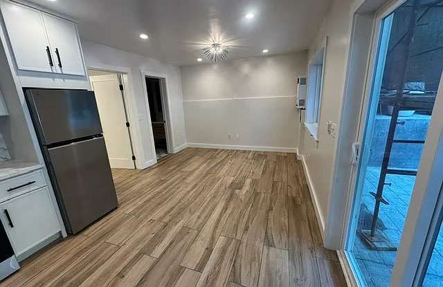 274 Valley St # 5 photos photos