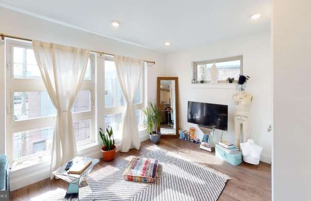 1155 S 15TH Street unit: 305 - 1155 South 15th Street, Philadelphia, PA 19146