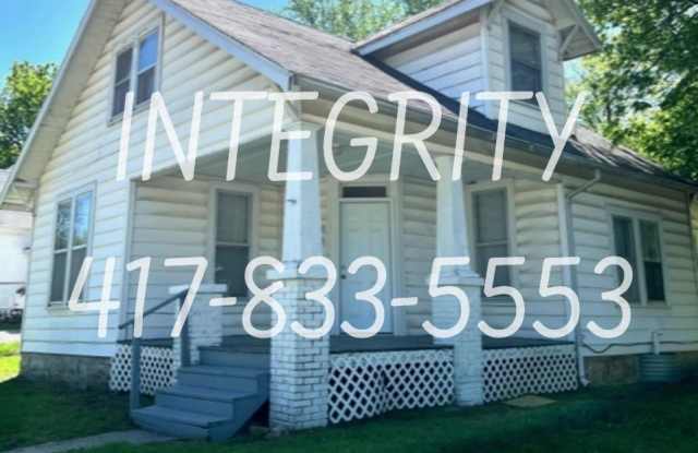 1130 W. Atlantic; Springfield - Two Story - Three Bedroom, One  Half Bath, Unfinished Basement photos photos