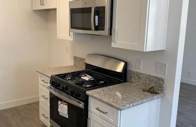 9930 De Soto Ave - 9930 De Soto Avenue, Los Angeles, CA 91311
