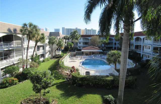 581 Blue Heron Dr photos photos