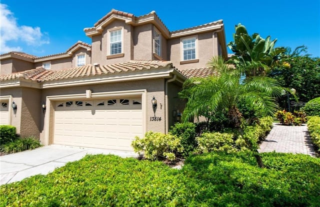 13814 LAKE POINT DRIVE - 13814 Lake Point Drive, Feather Sound, FL 33762