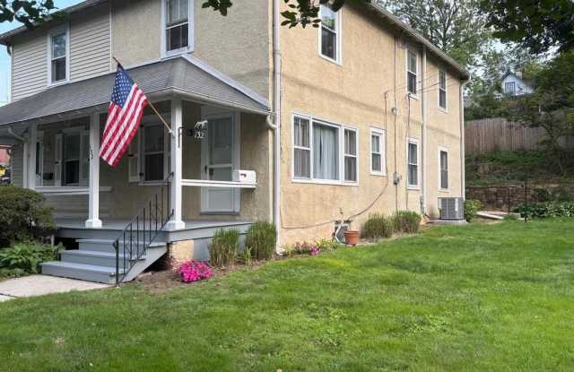 132 PLANT AVENUE photos photos
