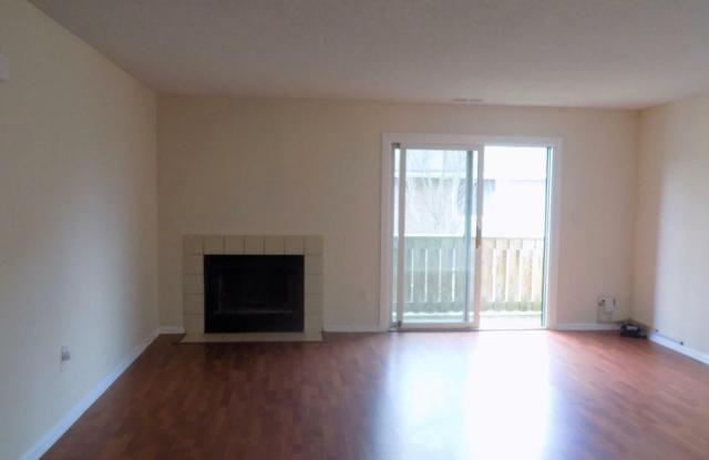 1502 RAVENS CREST DRIVE Gallery 4
