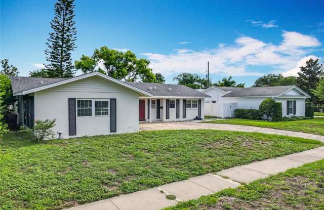 4611 CRANSTON PLACE photos photos