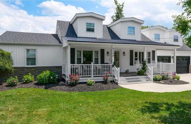 9208 PAGE ROAD Gallery 3