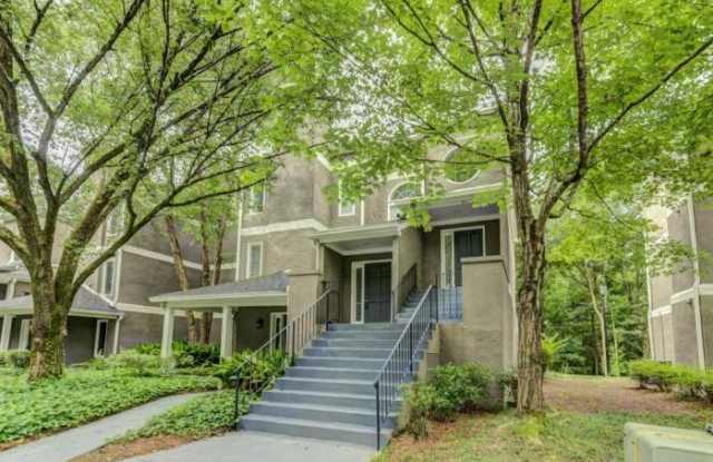 28 Brittany Way NE - 28 Brittany Way Northeast, Atlanta, GA 30324