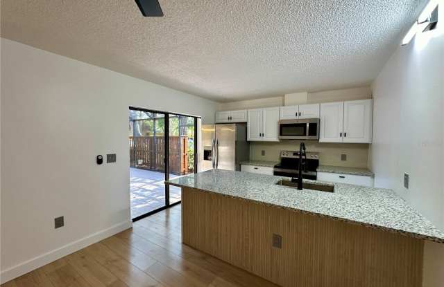 2706 4TH COURT Gallery 4