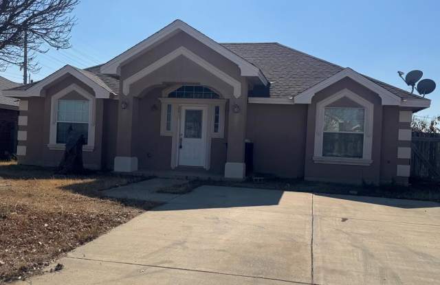 2211 Villa Circle photos photos