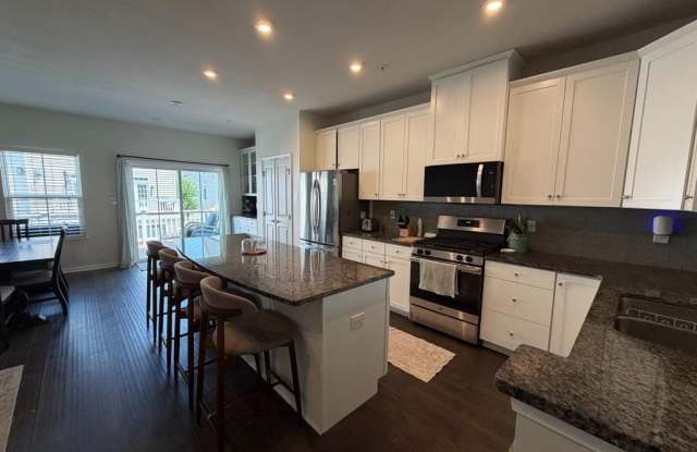 510 SAPPHIRE DRIVE Gallery 3