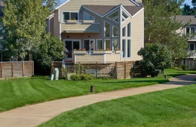 Spacious, sunny, furnished home in East Boulder. - 5626 Pennsylvania Avenue, Boulder, CO 80303