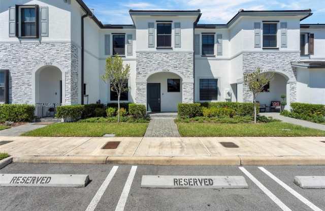 18074 SW 147th Ct - 18074 Southwest 147th Court, Richmond West, FL 33187