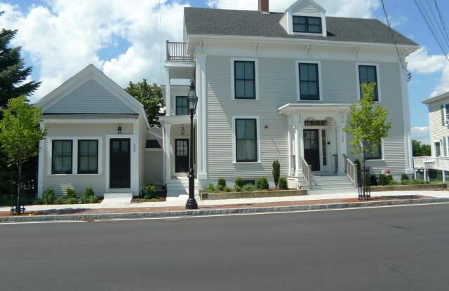 553 Islington Street - 553 Islington Street, Portsmouth, NH 03801