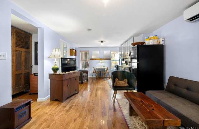 247 BAINBRIDGE Street photos photos