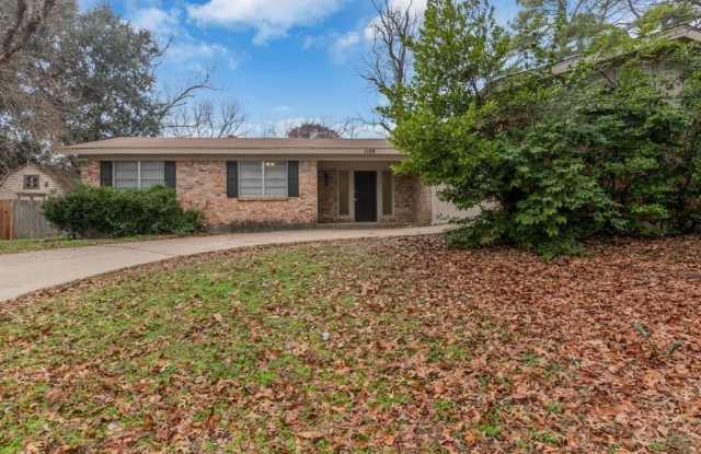 1109 Terrace Trail - 1109 Terrace Trail, Hurst, TX 76053