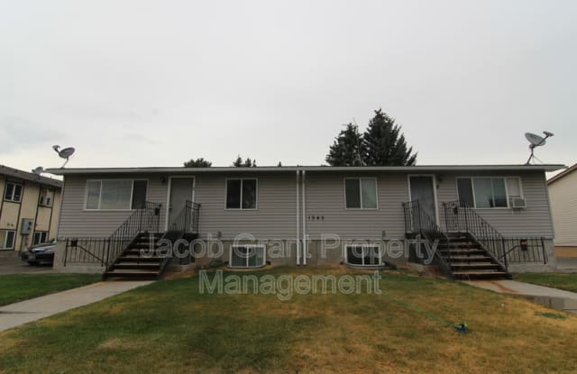 1340 Paul Ave photos photos