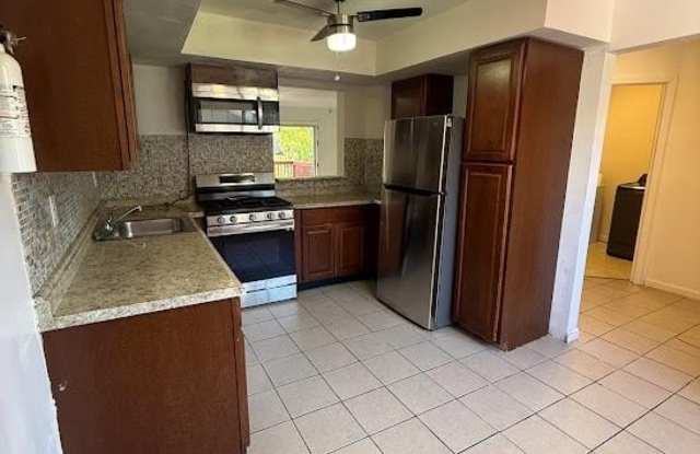 44 Brookside Drive W Gallery 3
