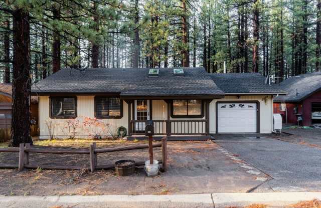 Centrally Located 3 Bedroom House with Fully Fenced in Backyard- Pet Friendly! - 3457 Champlain Drive, South Lake Tahoe, CA 96150