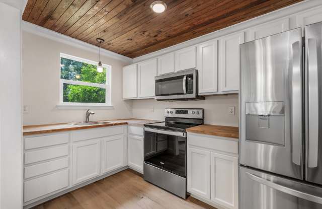 This charming Florida cottage is available Now photos photos This charming Florida cottage is available Now photos photos