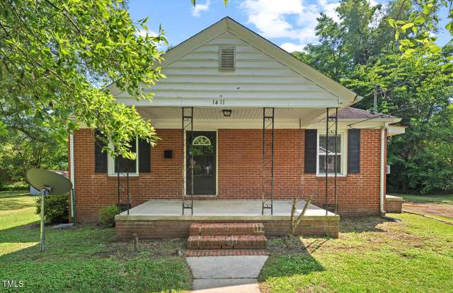 1411 Hudson Ave photos photos