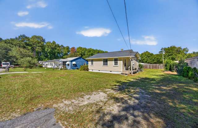AVAILABLE NOW | FRESHLY UPDATED | MOVE-IN READY! Gallery 4